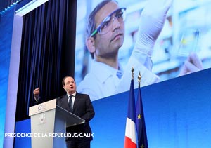 Prix des médicaments innovants : Hollande veut une régulation internationale