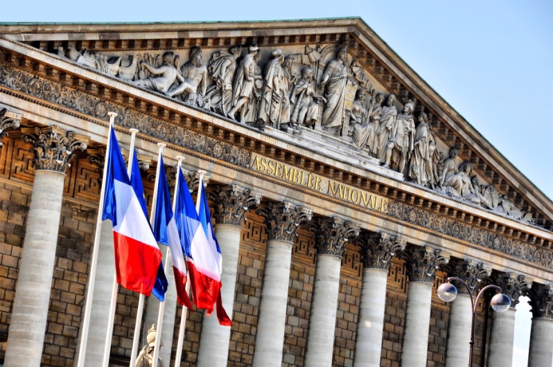 Déontologie : une proposition de loi en faveur de la clause de conscience des pharmaciens