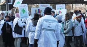 Grève du 26 janvier : une centaine de manifestants franciliens au siège de l’Assurance maladie