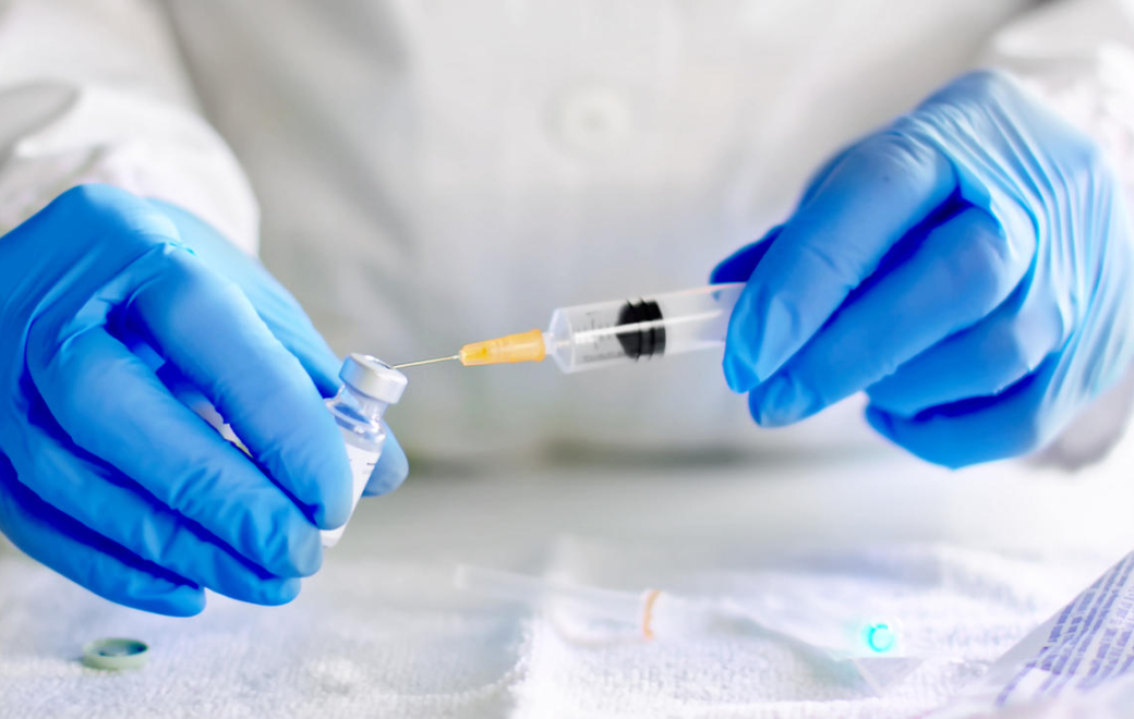 Vaccin anti-Covid-19 Comirnaty : une forme unidose en préparation