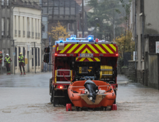 Intempéries dans le Pas-de-Calais : une pharmacie inondée