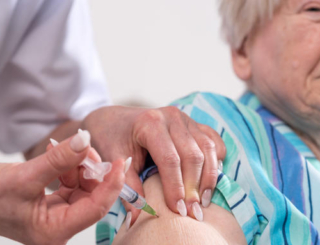 Infirmiers libéraux : comment compenser les pertes liées à la vaccination en pharmacie ?