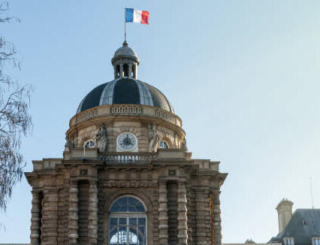 Grève des pharmacies du 30 mai : la vente en ligne et l’avenir du maillage inquiètent les sénateurs