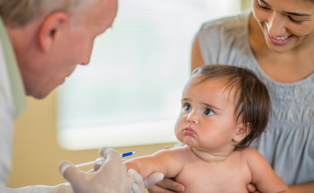 Vaccination contre la méningite A, B, C, W, Y : bientôt obligatoire