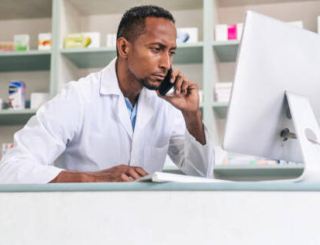 Pénuries de médicaments : en plein été, les pharmaciens toujours à la peine