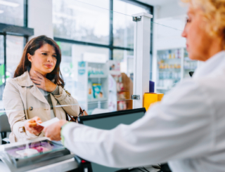 Angine : la liste des antibiotiques dispensés sans ordonnance évolue