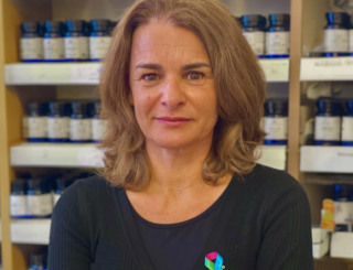 Journée des maladies rares : rencontre avec Hélène Gaillard, une pharmacienne engagée