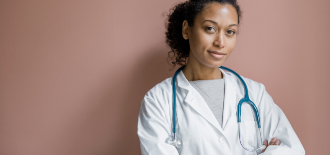 Les médecins étrangers veulent un contrat pérenne